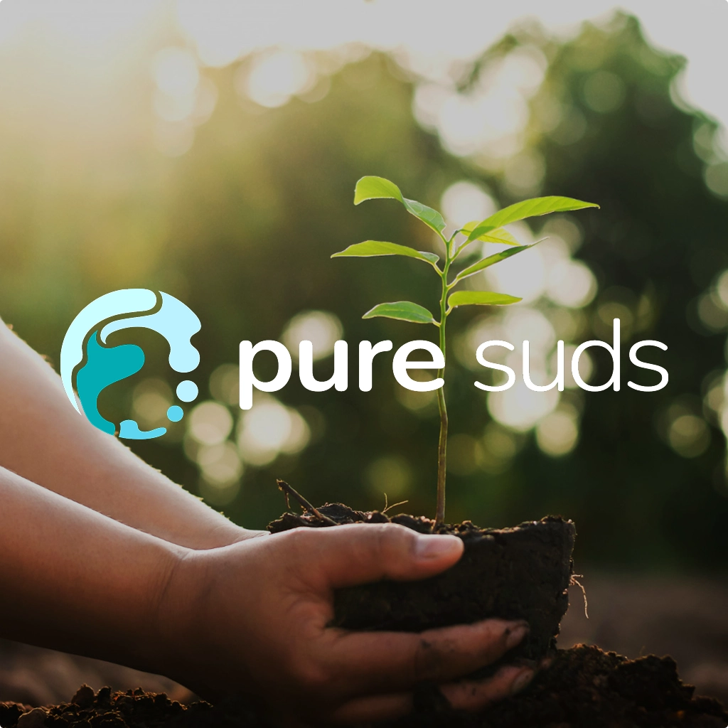 Website design example 15 - AIAD portfolio showcase